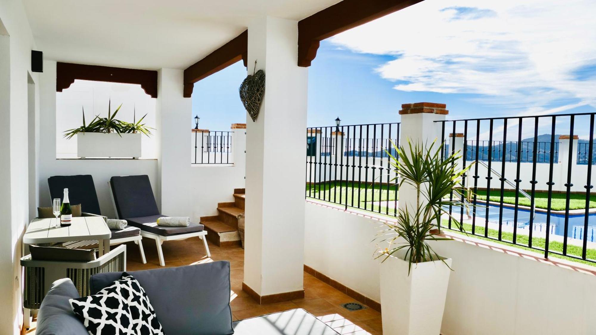 Casita Frigiliana - Stunning New Apartment With Views With Private Parking Space Kültér fotó